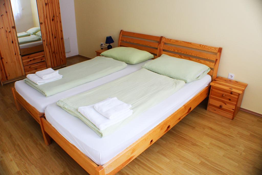 Bokun Apartments III Sisak Exterior photo